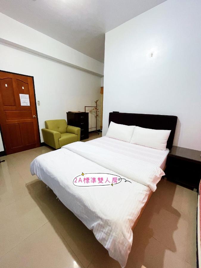 A Lot Of Music And Breakfast Apartment Taitung Luaran gambar
